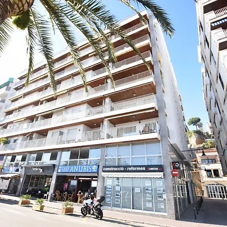 Homeholidaysrentals Calafats Ii Lloret de Mar